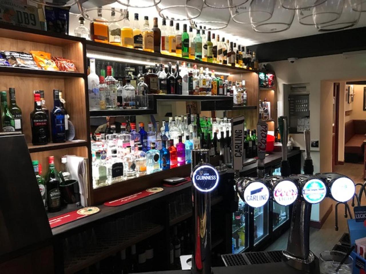 The Britannia Inn シャーボーン エクステリア 写真